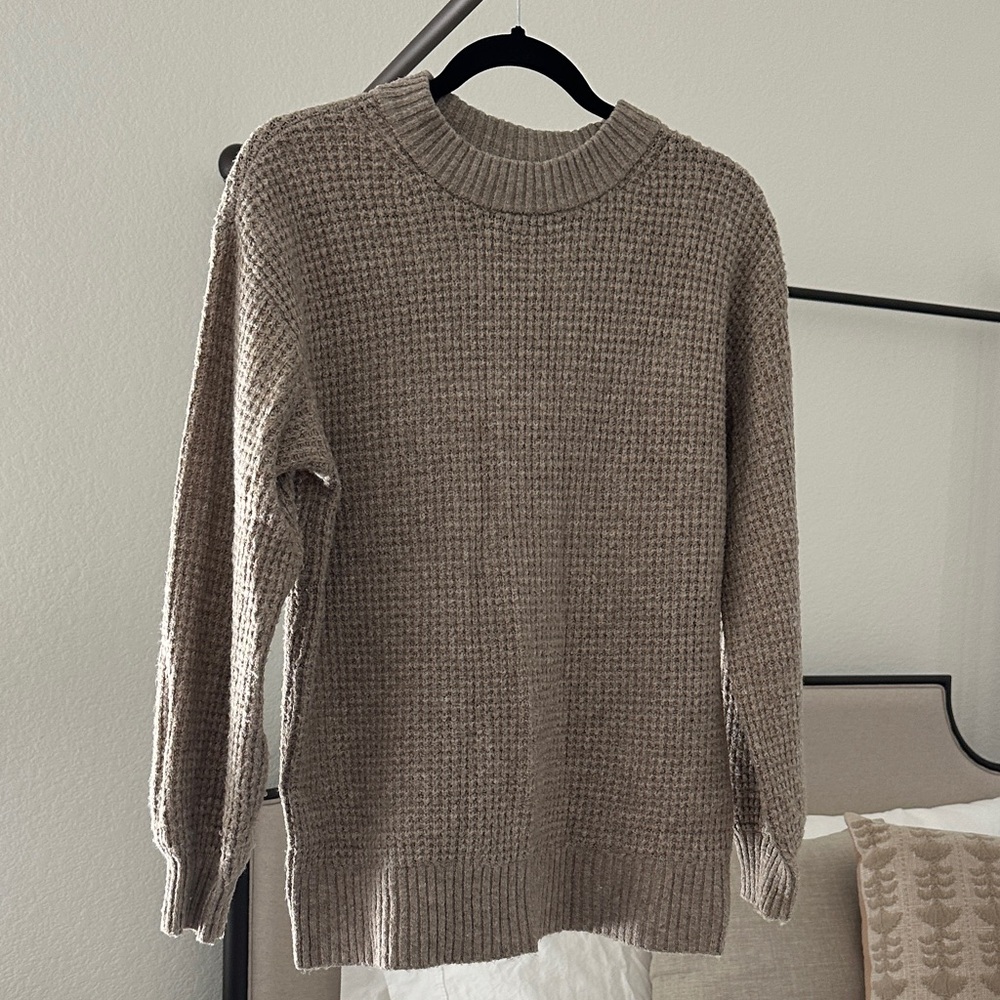 American Eagle Brown Knit Waffle Sweater Small